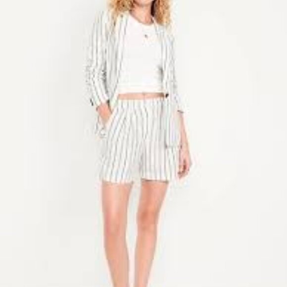 Old Navy White/Charcoal Stripe Extra High-Waisted Linen-Blend Short/NWT/S - Picture 2 of 16